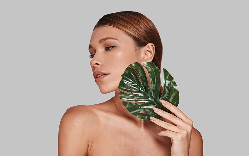 Reconstrução Capilar na Prática: Como Tratar os Fios da Raiz às Pontas